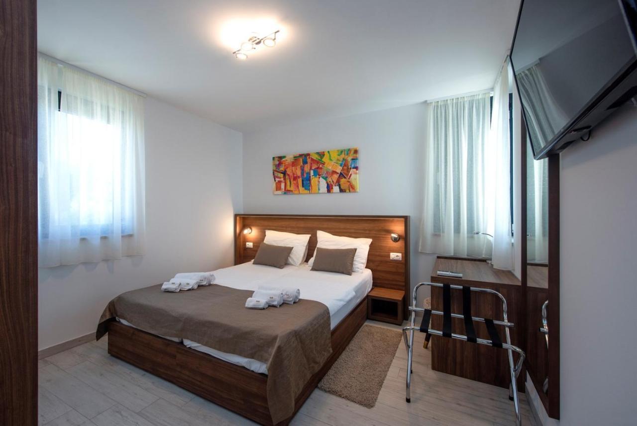 סבטי פיליפ אי ג'קוב Villa Ivan מראה חיצוני תמונה